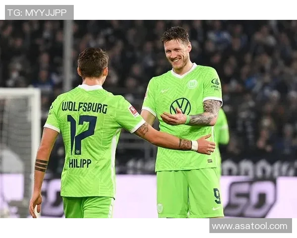 斯图加特惨败霍芬海姆，冲甲危机愈发加剧