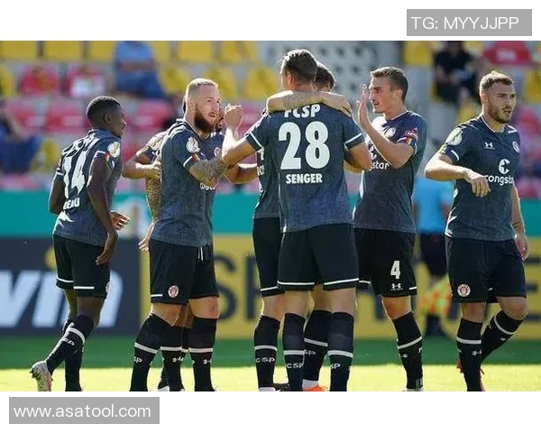 纽伦堡主场迎战沃尔夫斯堡争夺三分激战即将上演 纽伦堡主场迎战沃尔夫斯堡争夺三分激战即将上演