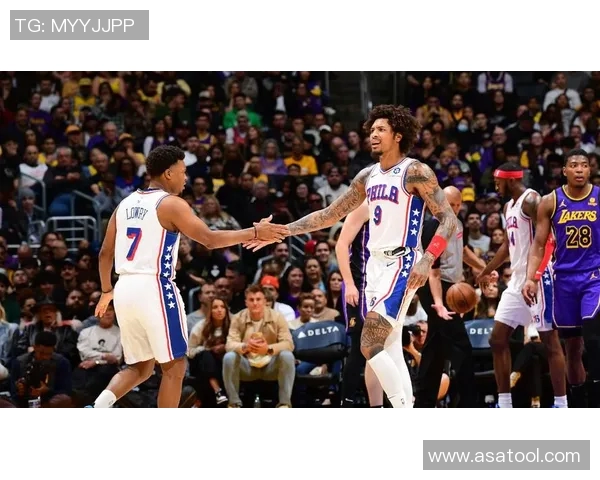 勇士与湖人对决乌布雷表现如何能否助力球队胜利