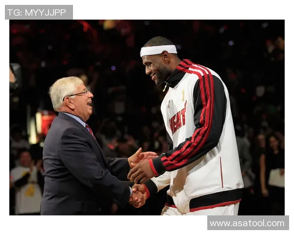 加内特精彩瞬间回顾见证篮球传奇的辉煌与激情