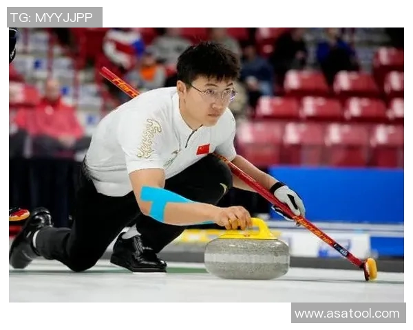 男子冰壶对决中国与丹麦激烈角逐展现冰上智慧与技巧